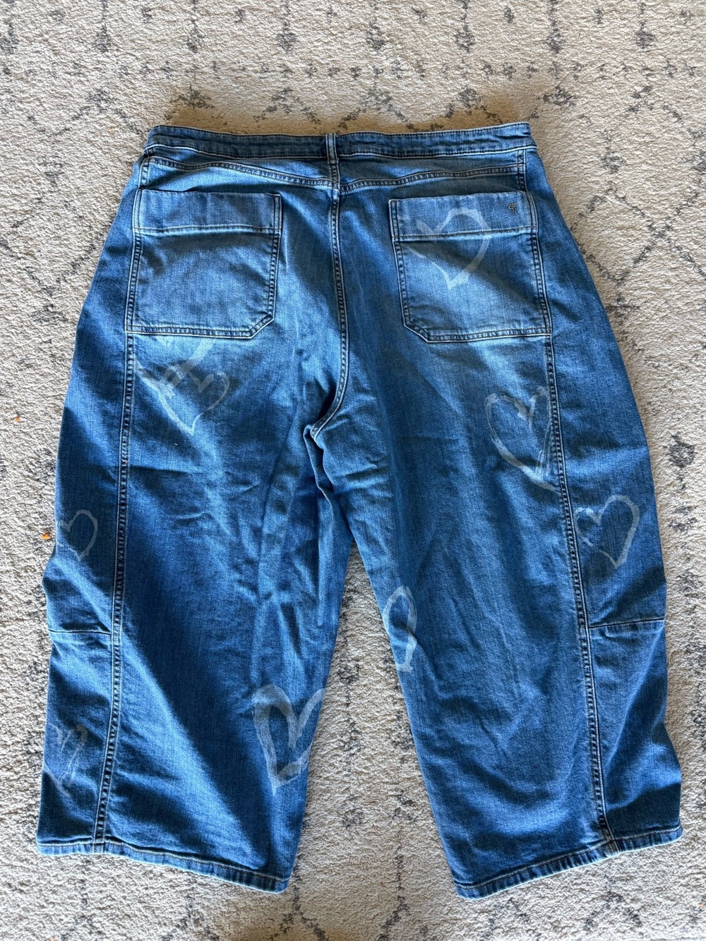 Kenna Mid-Rise Heritage Barrel Jeans by Pilcro - Picture 5 of 5